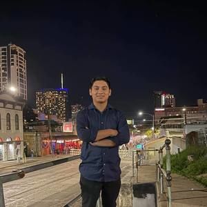 Meet your Posher, Elvis